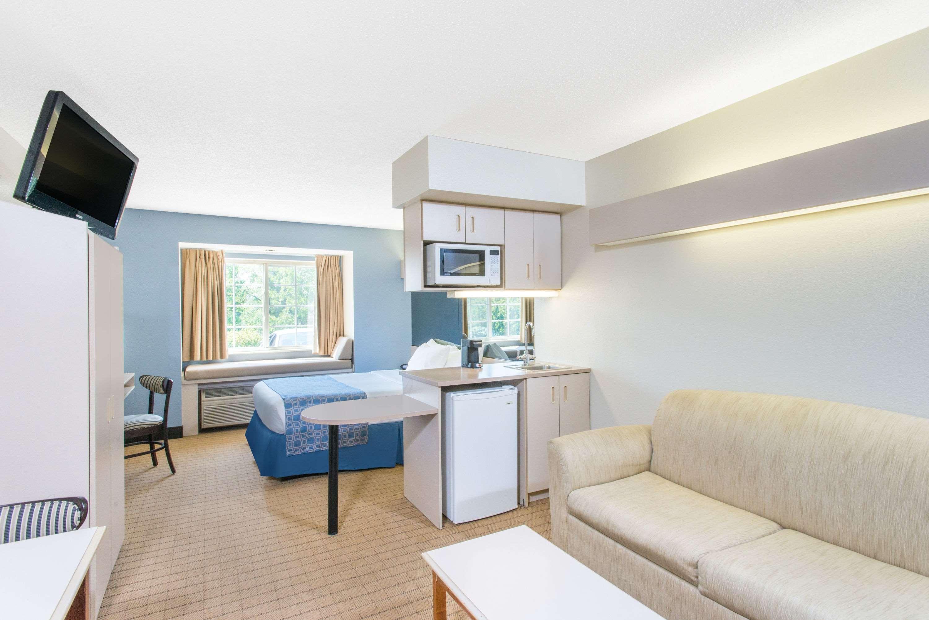 Microtel Inn & Suites By Wyndham Seneca Falls Dış mekan fotoğraf