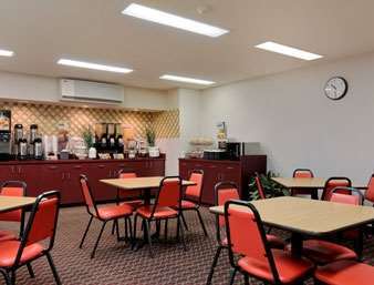 Microtel Inn & Suites By Wyndham Seneca Falls Restoran fotoğraf